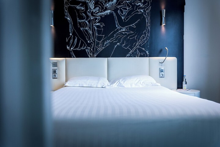 Room 43 of 109