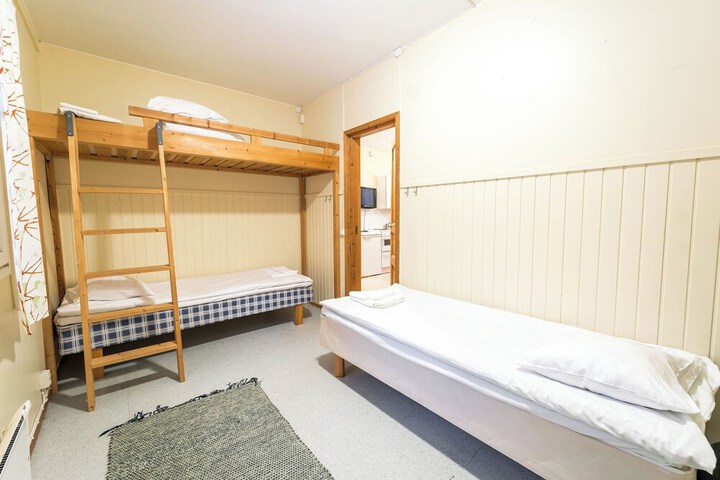 Room 26 of 91