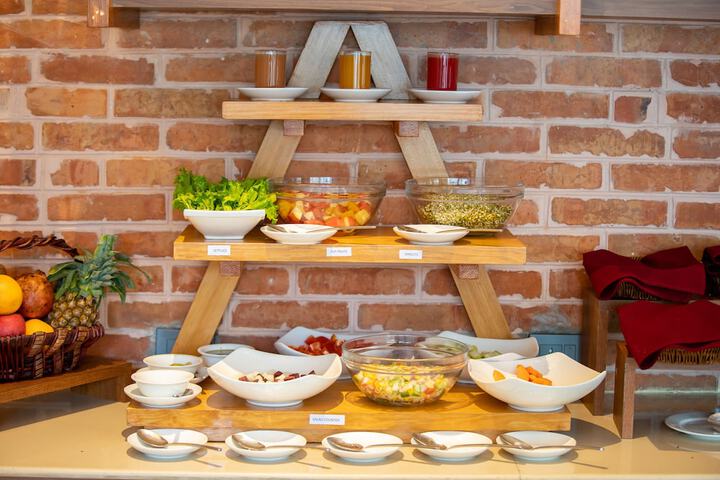 Breakfast/Coffee Service 45 of 84