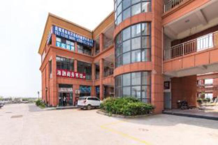 Hai Rong Business Hotel