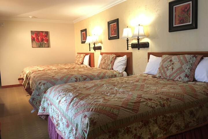 Room 18 of 46
