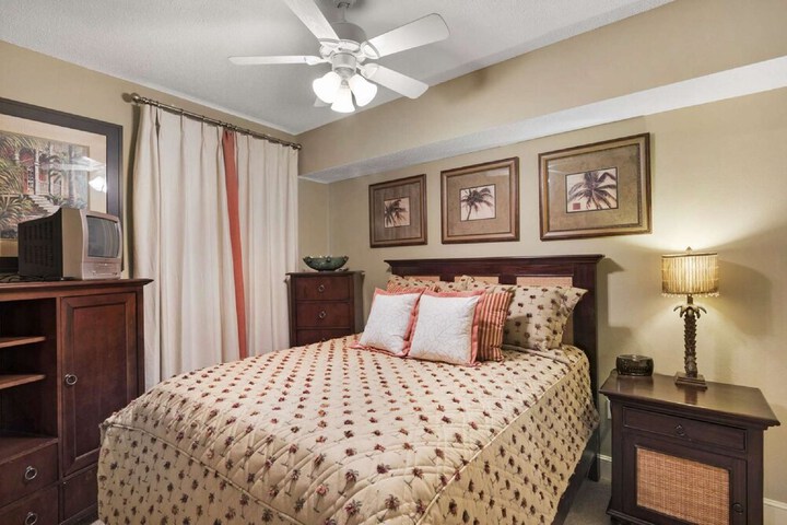 Room 2 of 24