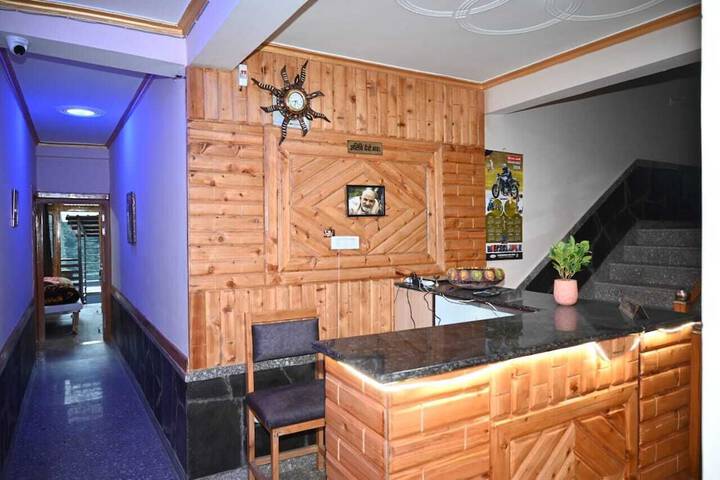 Hotel Lohaghat Regency