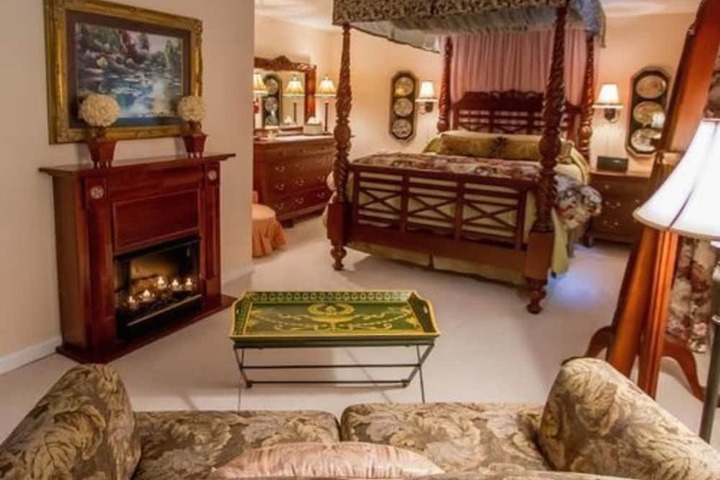 Room 2 of 59