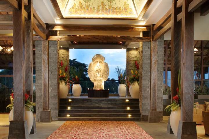 Lobby Photos