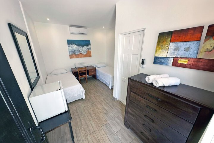 Room 4 of 46