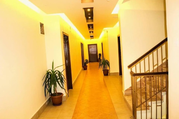 Hotel 2 of 33
