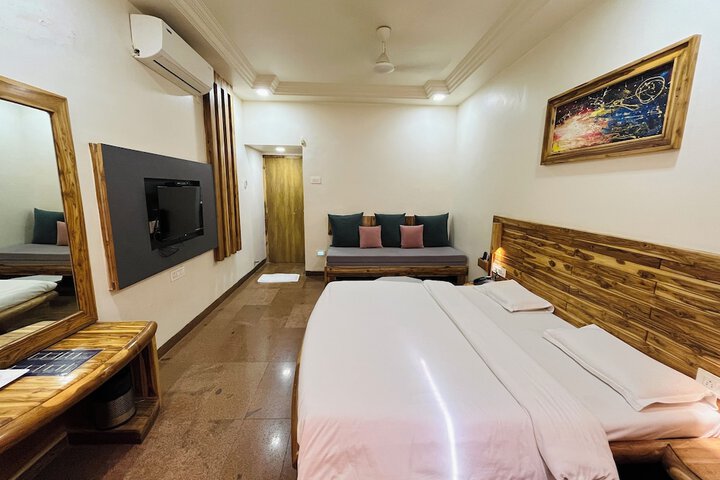 Room 41 of 69