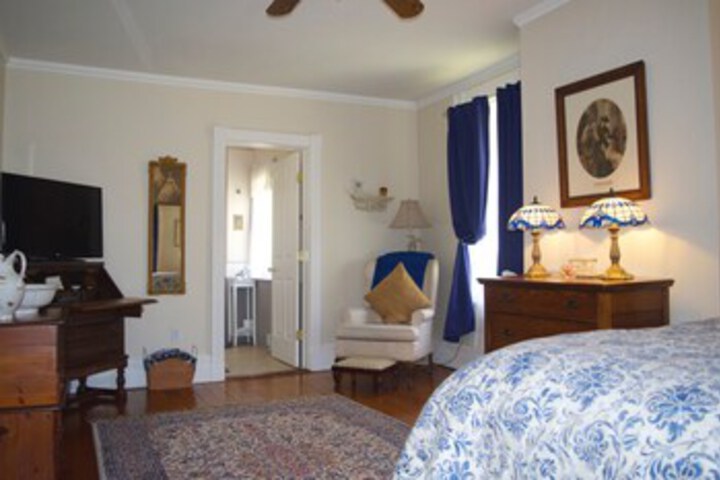 Room 60 of 71