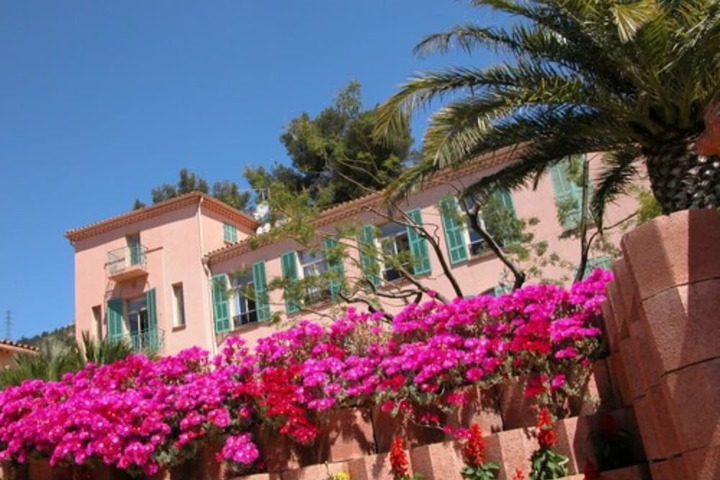 Hotel 69 of 96