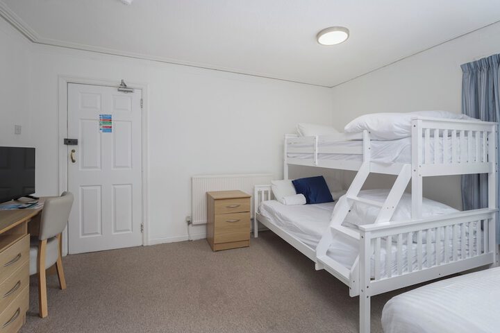 Room 57 of 91