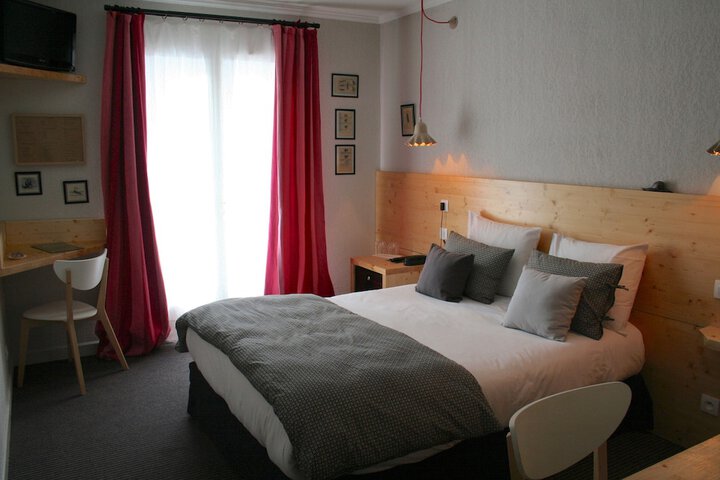 Room 34 of 94