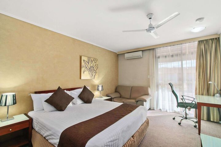 Room 36 of 65