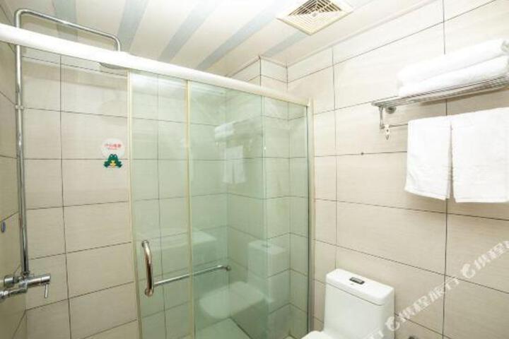Minghao Hotel