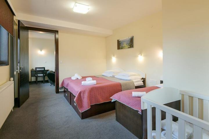 Room 20 of 43