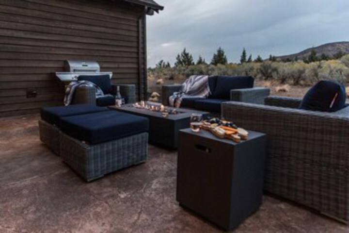 Terrace/Patio 5 of 33