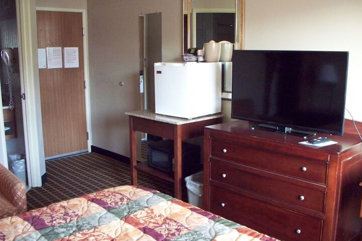 Room 11 of 52