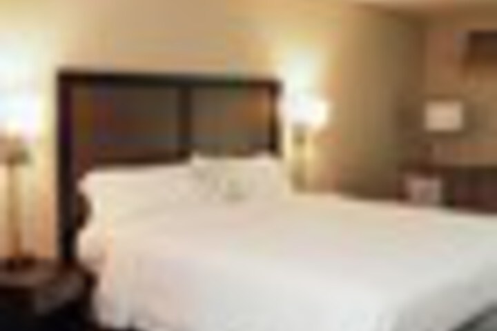 Room 14 of 141