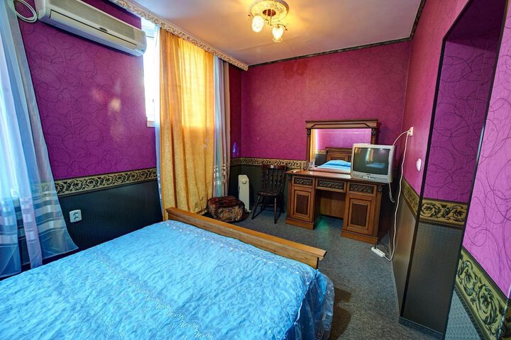 Room 20 of 45