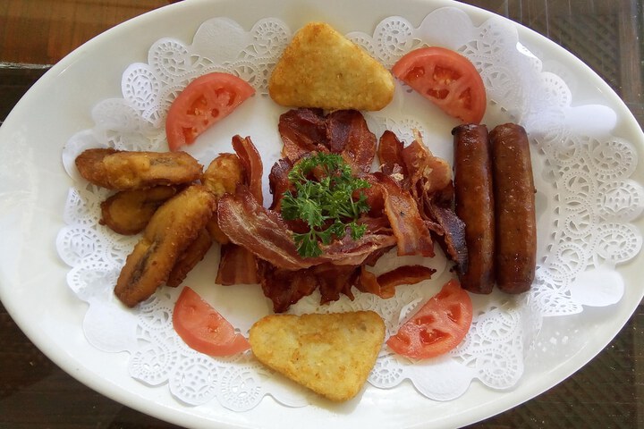 Breakfast/Coffee Service 13 of 16