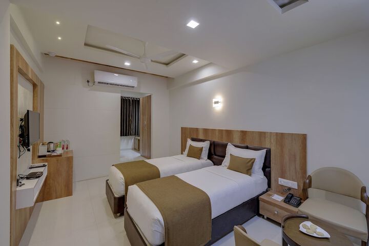 Room 19 of 53
