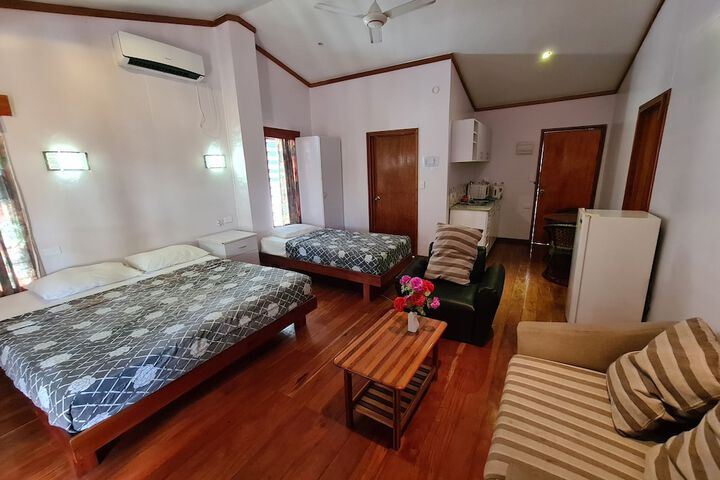 Room 15 of 42