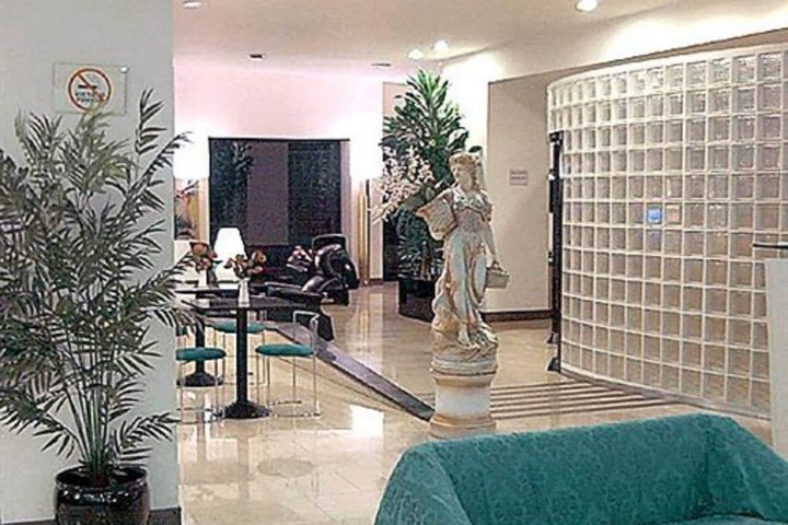 Hotel Lobby