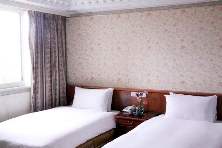 Room 38 of 73
