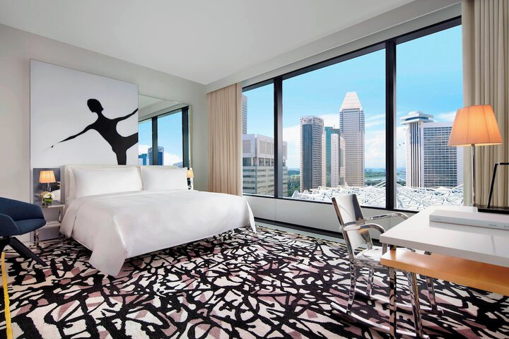 Room 16 of 125