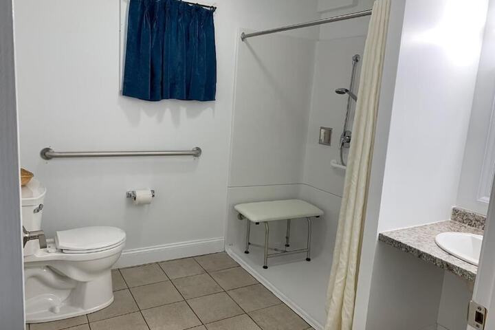 Room 26 of 58