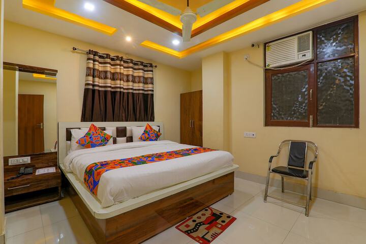 Room 30 of 44
