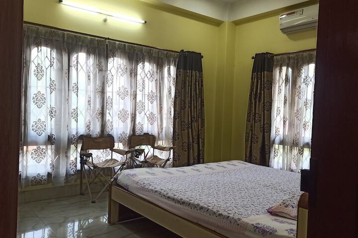 Room 12 of 39