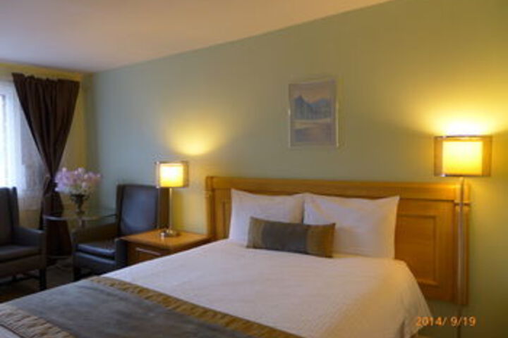 Room 19 of 42
