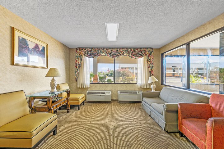 Lobby Photos