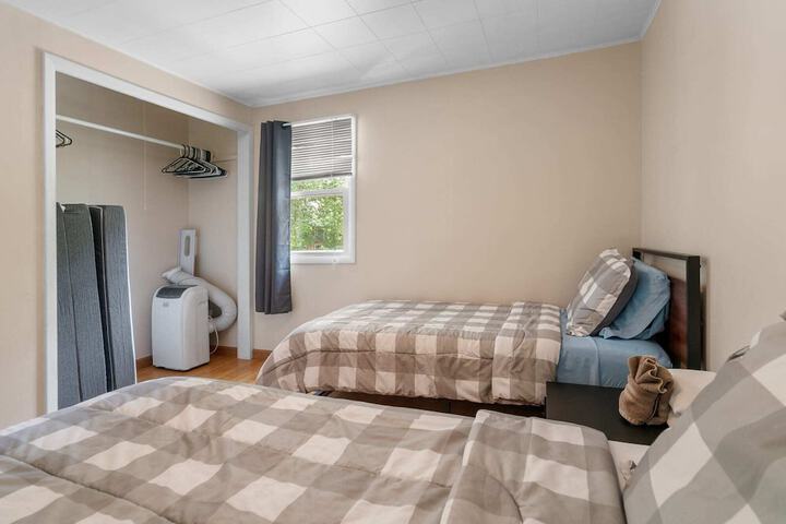 Room 6 of 29