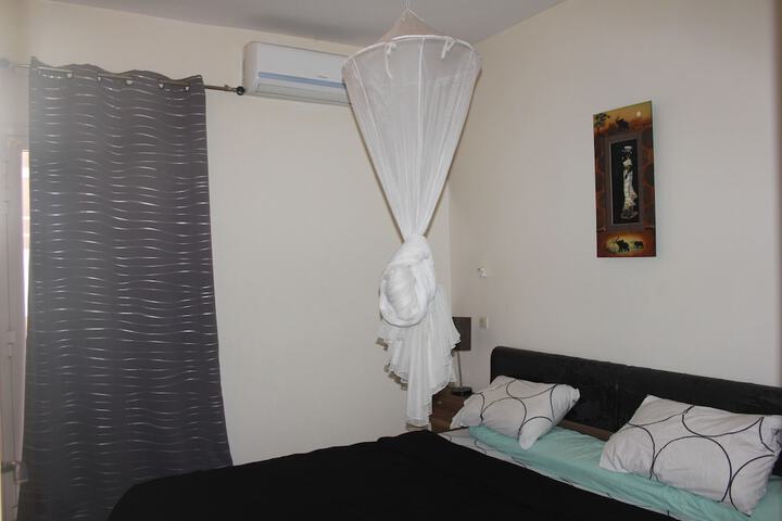 Room 3 of 22