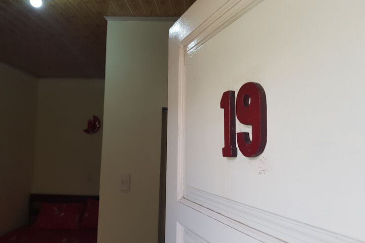 Room 3 of 29
