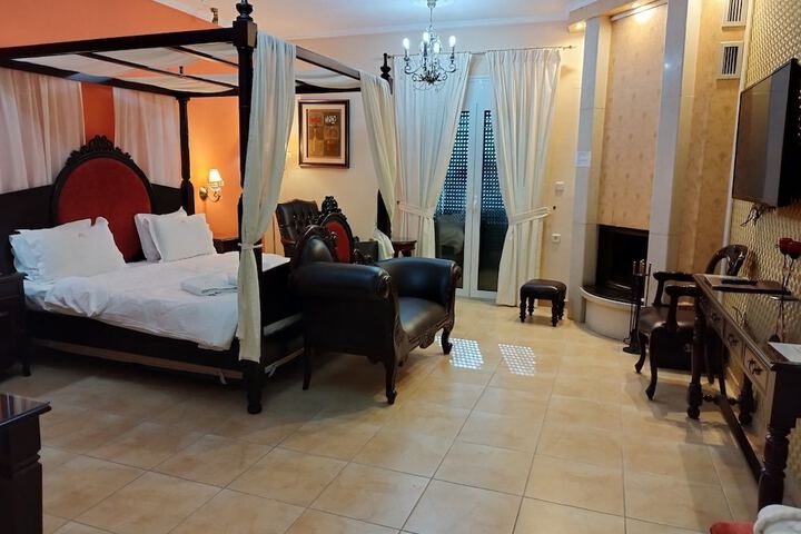 Room 5 of 29