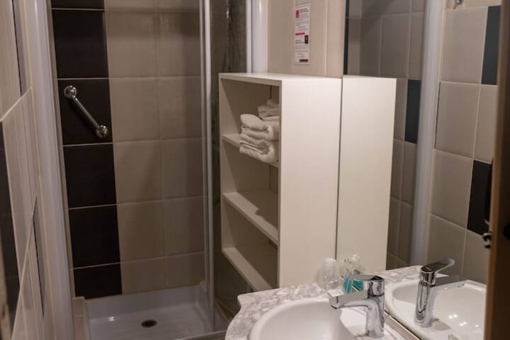 Bath Interior