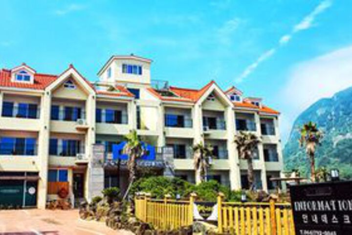 Hotel 88 of 139