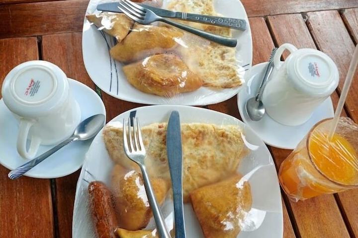 Breakfast/Coffee Service 20 of 54