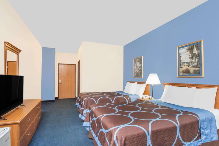 2 Double Beds Deluxe Room (8 of 9)