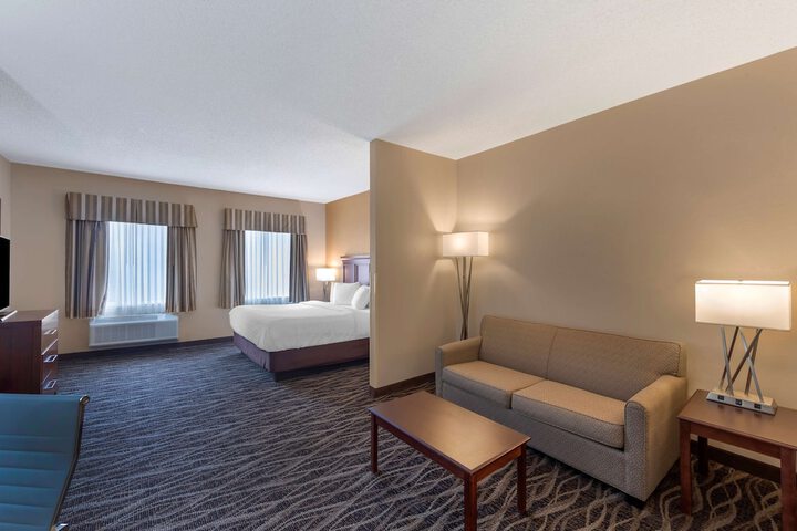 Room 22 of 41