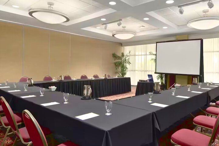 Meeting facility