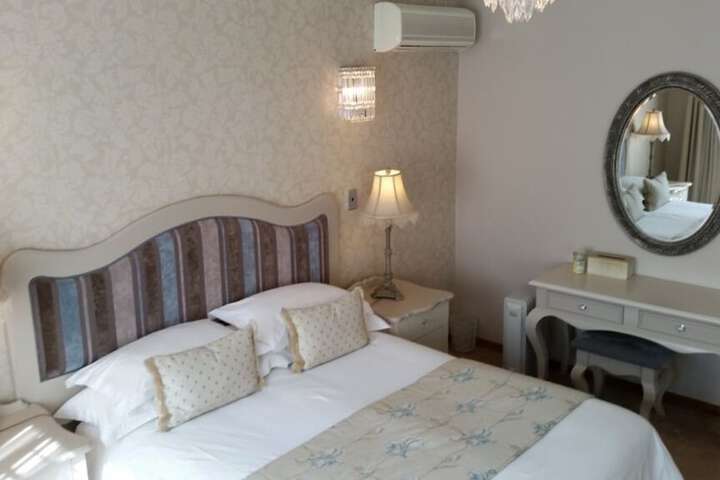 Room 7 of 57