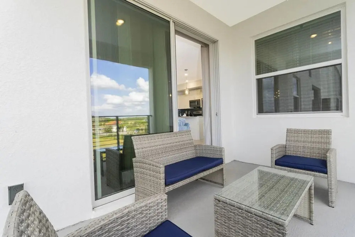 Terrace/Patio 8 of 33
