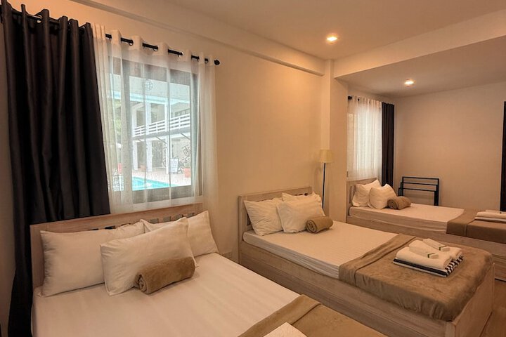 Room 30 of 37