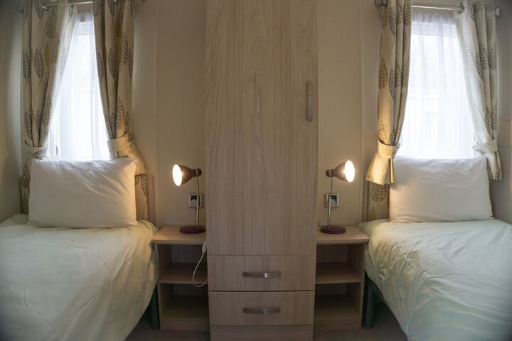 Room 16 of 117