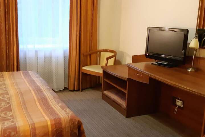 Room 17 of 55
