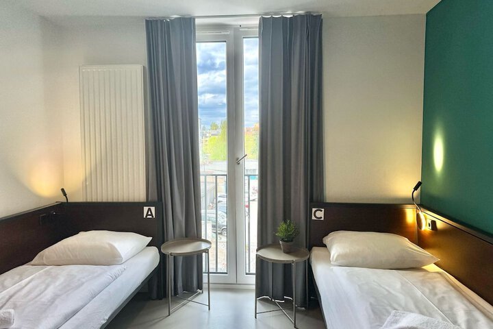 Room 34 of 72